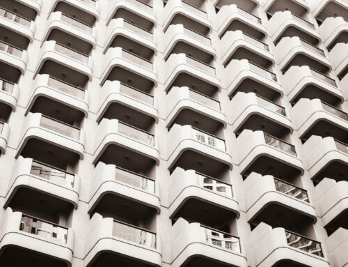 Legitimation of the second home purchaser to demand responsibility from the developer for construction defects